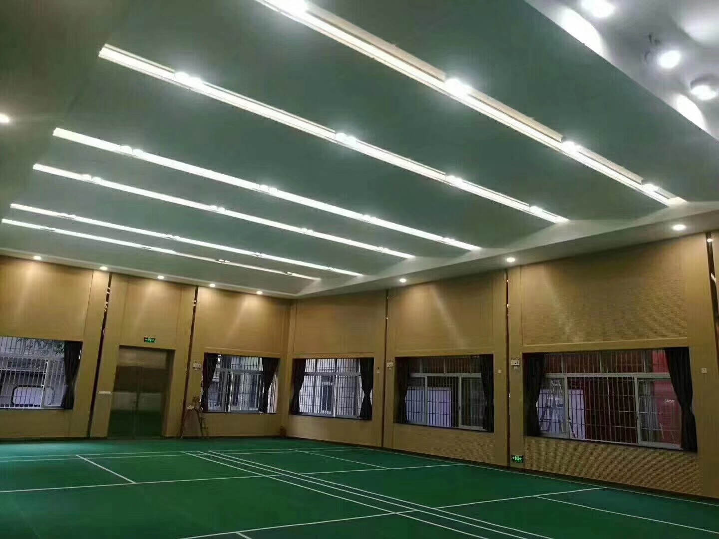 体育馆(图1)